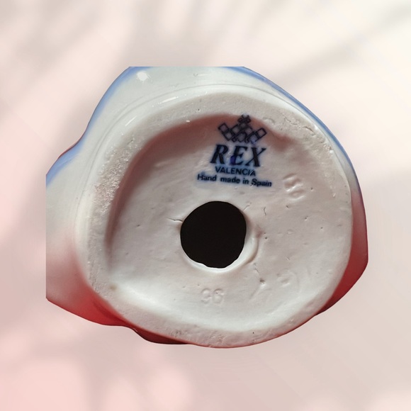 Rex Valencia Figurine - Picture 3 of 5